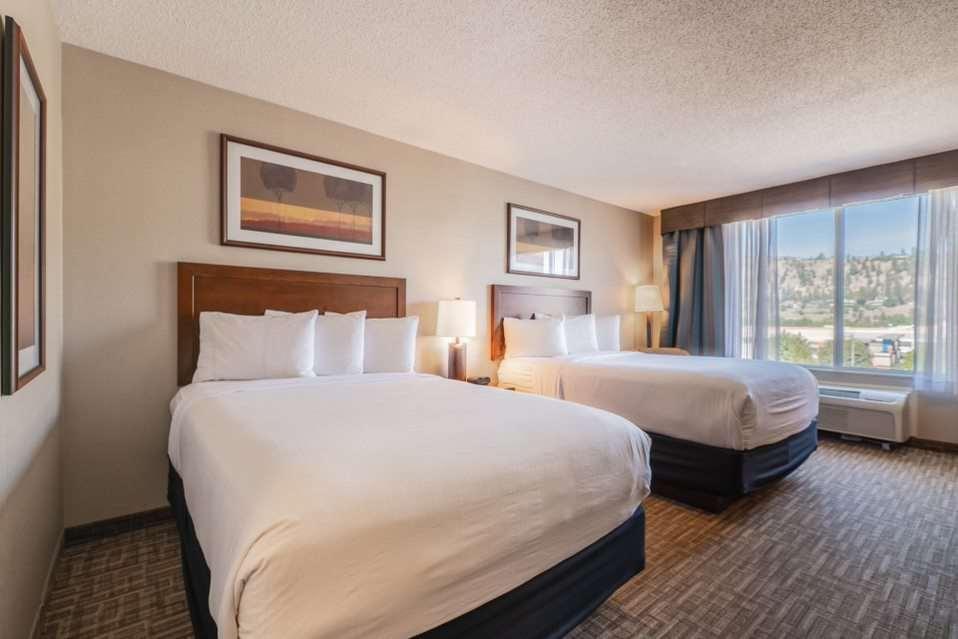 Hotel Kelowna & Conference Centre Δωμάτιο φωτογραφία