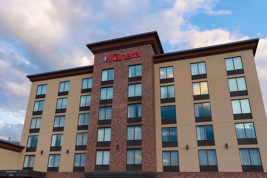 Hotel Kelowna & Conference Centre Εξωτερικό φωτογραφία